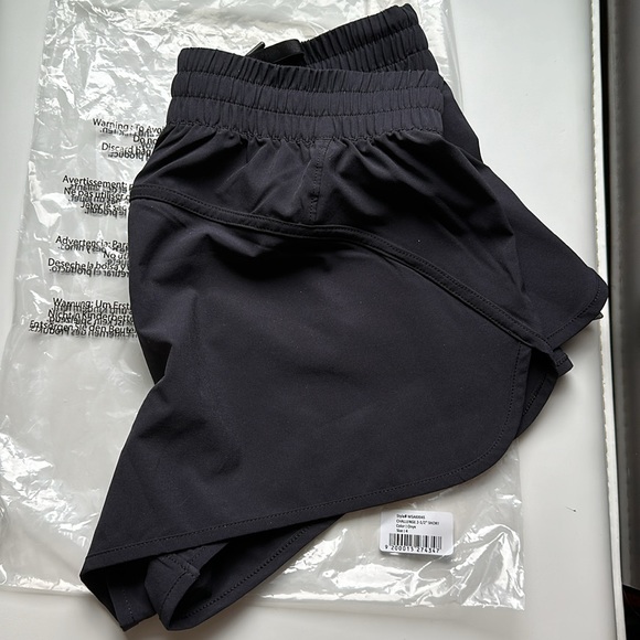 Stori Challenge Short 2.5” Onyx 4 NWT - Picture 4 of 6